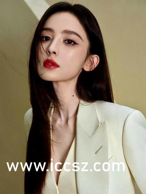 吃瓜明星爆料暗黑反差,暗黑反差背后的吃瓜真相