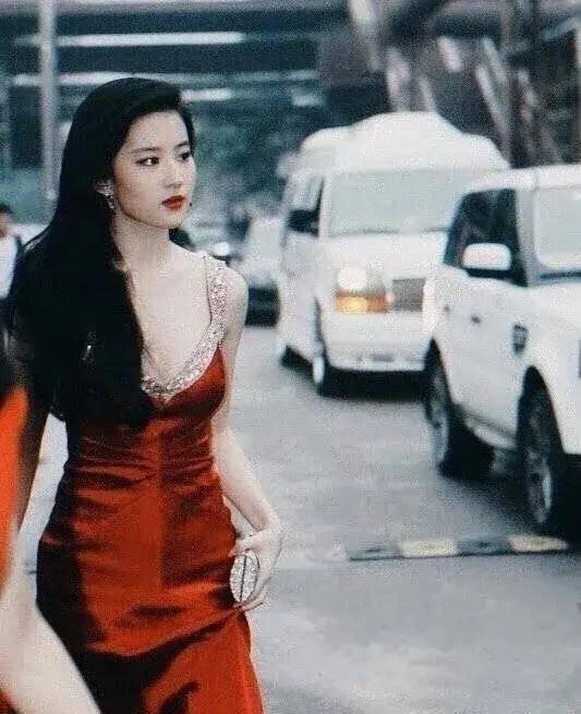 不雅吃瓜爆料明星,明星隐私大揭秘