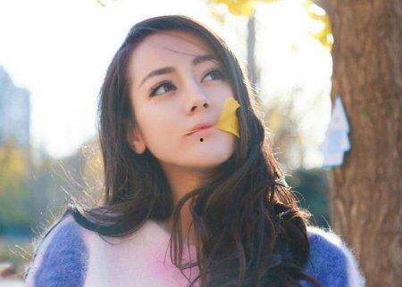 娱乐吃瓜女艺人资源,揭秘吃瓜女艺人背后的资源与影响力